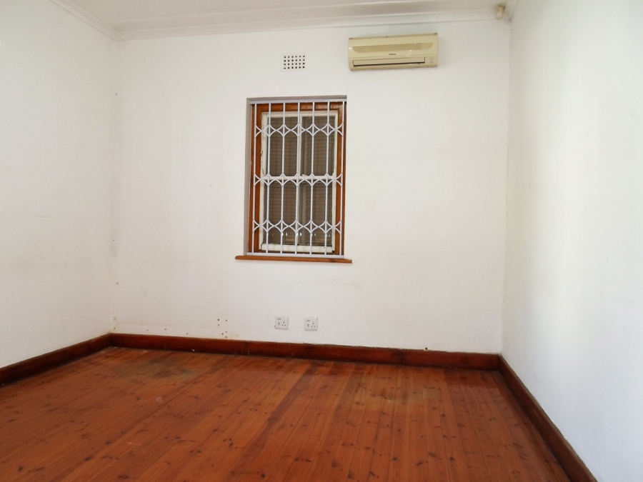 To Let commercial Property for Rent in Vrykyk Western Cape